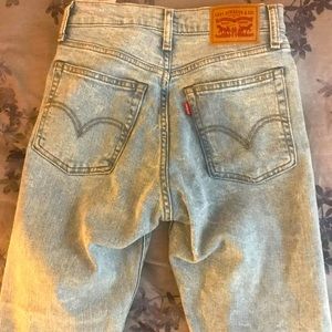 Levi’s Jeans
